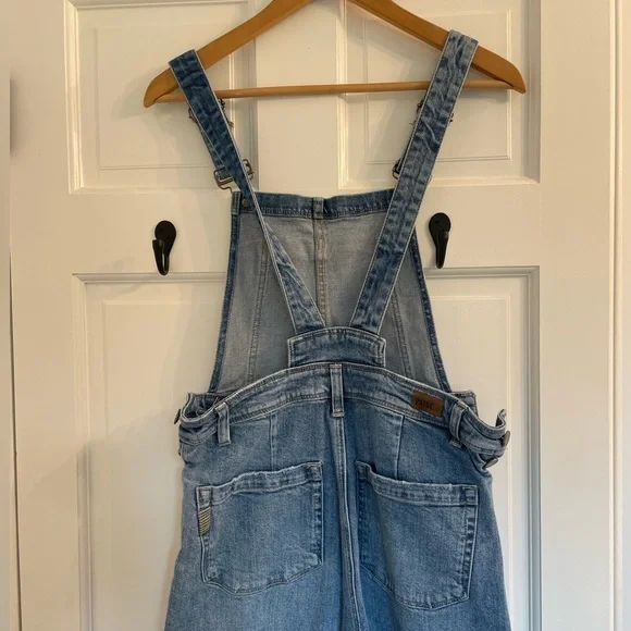 PAIGE Nellie Denim Raw Hem Overalls in Clarkson Wash, size 26